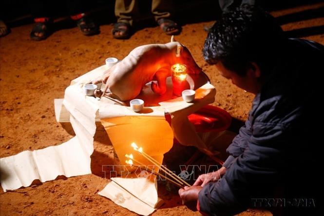 Mâm lễ cúng trong nghi thức nhảy lửa của người Pà Thẻn ở huyện Lâm Bình, tỉnh Tuyên Quang (2023). Ảnh: Nam Sương - TTXVN