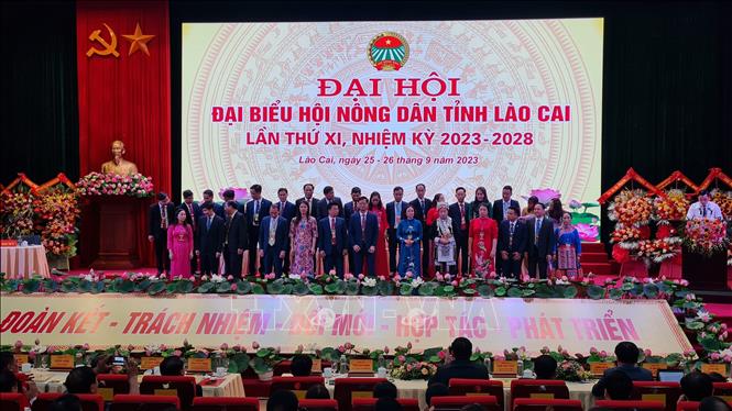 Ra mắt Ban Chấp hành Hội Nông dân tỉnh Lào Cai khóa XI. Ảnh: Hương Thu - TTXVN