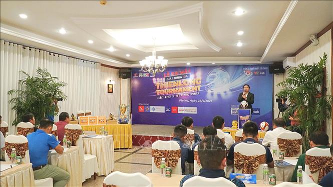 Quang cảnh lễ ra mắt giải bóng đá Thiên Long Tournament.  Ảnh: Hoài Nam - TTXVN