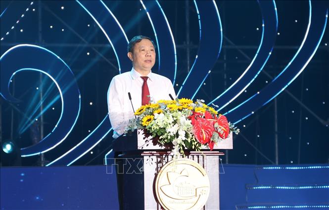 Ông Dương Anh Đức, Phó Chủ tịch Ủy ban nhân dân Thành phố Hồ Chí Minh phát biểu tại lễ hội. Ảnh: Thu Hương - TTXVN