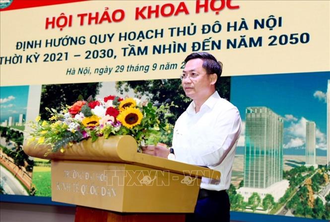 Phó Chủ tịch UBND thành phố Hà Nội Hà Minh Hải phát biểu tại Hội thảo. Ảnh: TTXVN phát