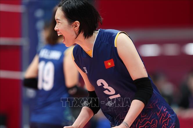 A Vietnamese player excited at a win during the match against the RoK team. VNA Photo: Hoàng Linh 
