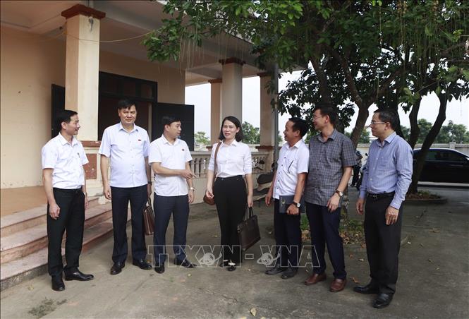 Đoàn ĐBQH tỉnh Vĩnh Phúc buổi tiếp xúc cử tri huyện Trung Mỹ. Ảnh: Hoàng Hùng – TTXVN