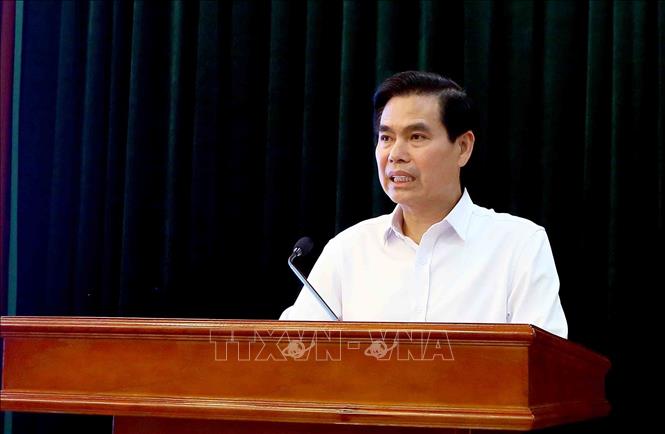 Phó Bí thư Tỉnh ủy, Chủ tịch UBND tỉnh, Trưởng BCĐ Chuyển đổi số tỉnh Sơn La Hoàng Quốc Khánh phát biểu. Ảnh: Quang Quyết-TTXVN