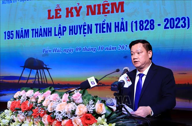 Chủ tịch UBND tỉnh Thái Bình Nguyễn Khắc Thận phát biểu tại lễ kỷ niệm. Ảnh: Thế Duyệt - TTXVN