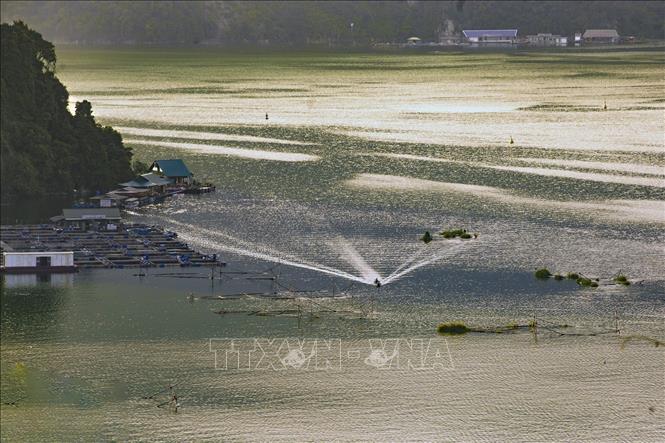 Peaceful beauty on Hoa Binh Lake. VNA Photo: Trọng Đạt