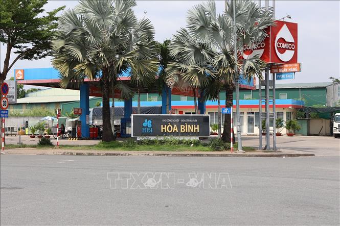 Khu công nghiệp Hòa Bình - một trong các KCN được quy hoạch theo tiêu chí xanh, sạch, đẹp của Long An. Ảnh: Minh Hưng - TTXVN