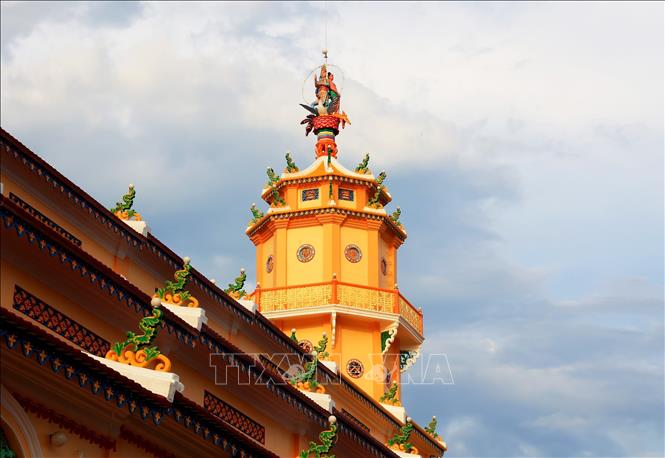 Tháp Bát Quái Đài cao ba tầng, 8 cạnh theo mô hình bát quái của đạo Lão. Ảnh: Hồng Đạt - TTXVN
