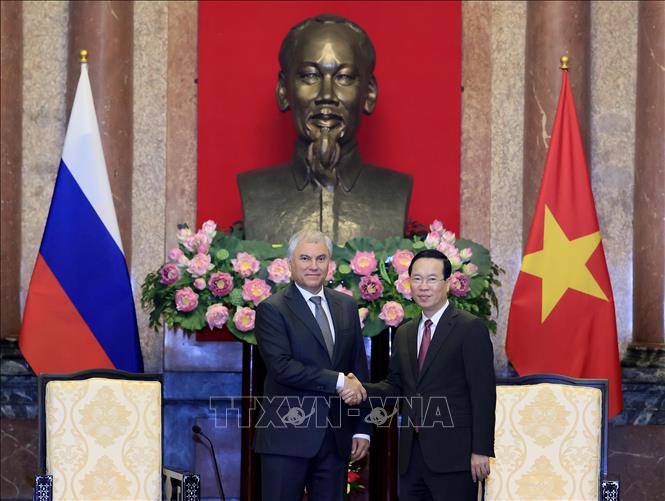 Chủ tịch nước Võ Văn Thưởng tiếp Chủ tịch Duma Quốc gia Nga Vyacheslav Viktorovich Volodin. Ảnh: Thống Nhất – TTXVN