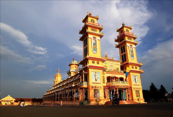 Tay Ninh Holy See is a unique blend of architectural styles from various religions. VNA Photo: Hồng Đạt