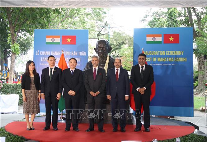 Delegates attend the inauguration ceremony. VNA Photo: Thu Hương