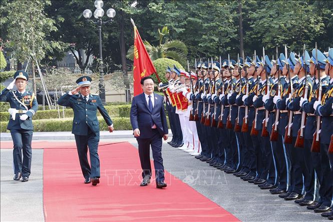 National Assembly (NA) Chairman Vuong Dinh Hue attends a ceremony celebrating its 60th traditional day in Hanoi on October 19. VNA Photo: Doãn Tấn