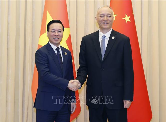 Chủ tịch nước Võ Văn Thưởng gặp đồng chí Thái Kỳ, Ủy viên Thường vụ Bộ Chính trị, Bí thư Ban Bí thư, Chánh Văn phòng Trung ương Đảng Cộng sản Trung Quốc. Ảnh: Thống Nhất – TTXVN