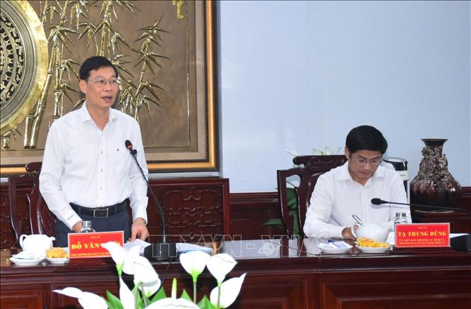 Ông Đỗ Văn Phới, Phó Trưởng Ban Dân vận Trung ương phát biểu tại buổi làm việc. Ảnh: Tuấn Kiệt – TTXVN
