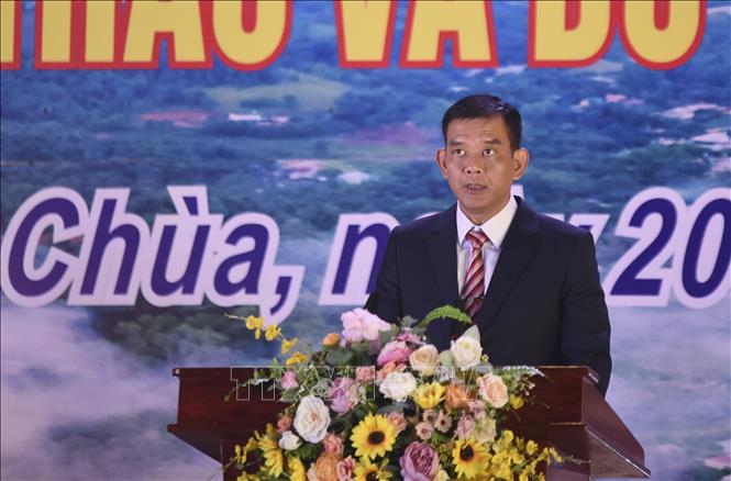 Chủ tịch UBND huyện Tủa Chùa Lường Tuấn Anh phát biểu khai mạc. Ảnh: Xuân Tư – TTXVN