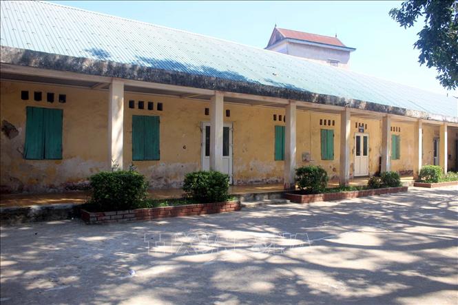 Trường tiểu học Hải Hà, thị xã Nghi Sơn, Thanh Hóa bị xuống cấp. Ảnh: Nguyễn Nam-TTXVN