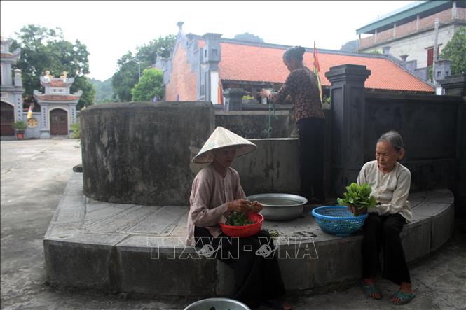Giếng làng Yên Thành, xã Trường Yên (Hoa Lư, Ninh Bình) được xây dựng ở vị trí 