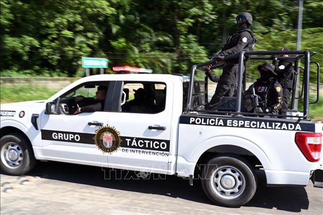 (tư liệu) Cảnh sát Mexico tuần tra tại  Palenque, bang Chiapas, Mexico, ngày 21/10/2023. Ảnh: AFP/TTXVN