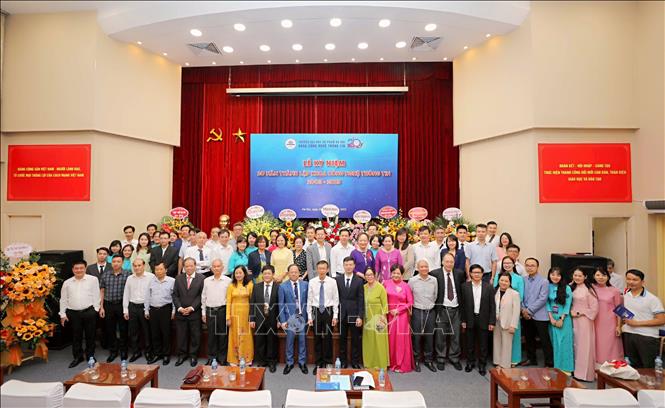 Ngày 28/10/2023, khoa Công nghệ thông tin - Trường Đại học Sư phạm Hà Nội chính thức kỷ niệm 20 năm thành lập. Ảnh: Thanh Tùng - TTXVN