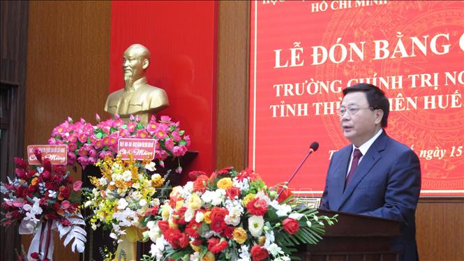 Đồng chí Nguyễn Xuân Thắng, Ủy viên Bộ Chính trị, Giám đốc Học viện Chính trị Quốc gia Hồ Chí Minh, Chủ tịch Hội đồng Lý luận Trung ương, phát biểu tại buổi lễ. Ảnh: Tường Vi - TTXVN. 