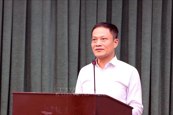 Ông Mai Đức Thiện, Phó Vụ trưởng Vụ pháp chế Bộ Lao đông, Thương binh, Lao động và Xã hội, phát biểu tại Hội thảo. Ảnh: Thanh Vũ - TTXVN
