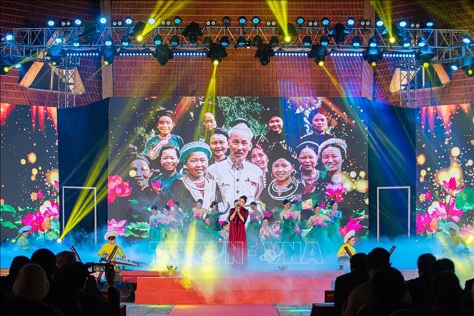 An art performance at the ceremony. VNA Photo: Tuấn Đức