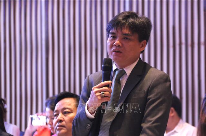 Tiến sỹ Phan Phiến, Hiệu trưởng Trường Đại học Khánh Hòa, chia sẻ ý kiến về đào tạo, bồi dưỡng nguồn nhân lực du lịch. Ảnh: Tường Quân - TTXVN