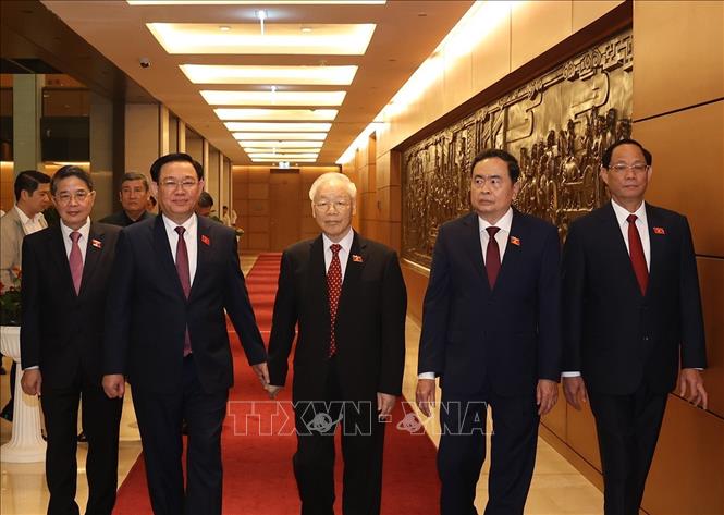 Tổng Bí thư Nguyễn Phú Trọng, Chủ tịch Quốc hội Vương Đình Huệ cùng các đại biểu dự bế mạc Kỳ họp thứ 6, Quốc hội khóa XV. Ảnh: Trí Dũng – TTXVN