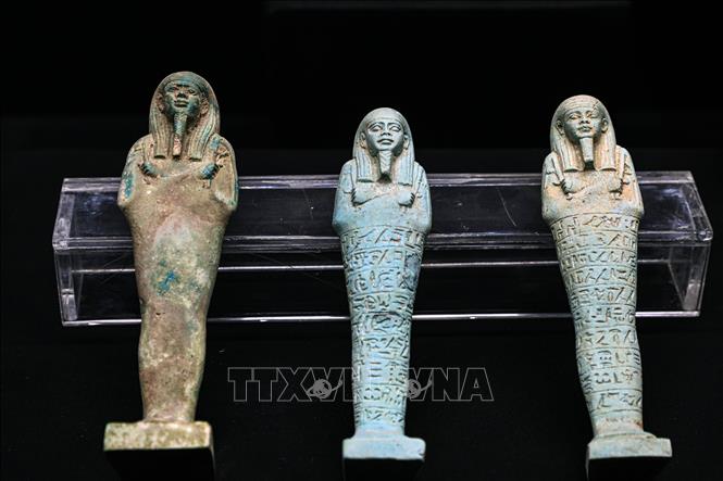 Cổ vật được trưng bày bên trong Bảo tàng Imhotep tại Saqqara, phía nam thủ đô Cairo, Ai Cập, ngày 3/12/2023. Ảnh: THX/TTXVN