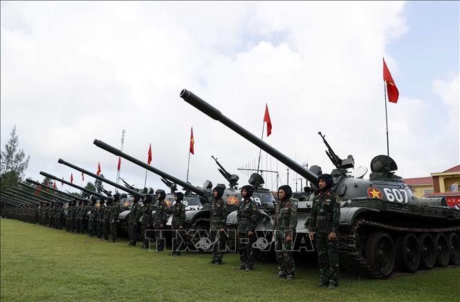 Lữ đoàn Tăng thiết giáp 574 đặc biệt coi trọng huấn luyện đồng bộ, chuyên sâu, sát nhiệm vụ, đối tượng, địa bàn và phương án tác chiến.. Ảnh: Thống Nhất – TTXVN