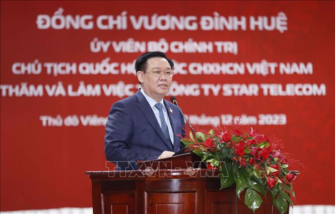 Chủ tịch Quốc hội Vương Đình Huệ phát biểu. Ảnh: Doãn Tấn - TTXVN