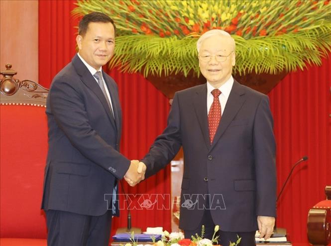 Tổng Bí thư Nguyễn Phú Trọng tiếp Thủ tướng Vương quốc Campuchia Samdech Hun Manet . Ảnh: Trí Dũng – TTXVN