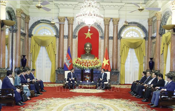 President Vo Van Thuong receives Cambodian PM Samdech Moha Bovor Thipadei Hun Manet. VNA Photo: Thống Nhất 