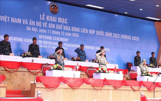 The Vietnamese and Indian defence ministries launch a joint military exercise for United Nations peacekeeping operations called VINBAX 2023 in Hanoi on December 11. VNA Photo: Trọng Đức