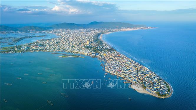 Ba Ria-Vung Tau developing coastal tourism urban areas - VNA Photos ...