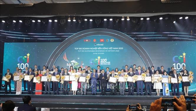 Top 100 Doanh nghiệp bền vững Việt Nam 2023. Ảnh: Trần Việt - TTXVN 