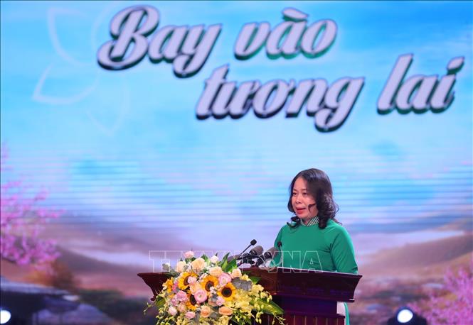 Phó Chủ tịch nước Võ Thị Ánh Xuân, Chủ tịch Hội đồng bảo trợ Quỹ bảo trợ trẻ em Việt Nam phát biểu khai mạc. Ảnh: Hoàng Hiếu - TTXVN