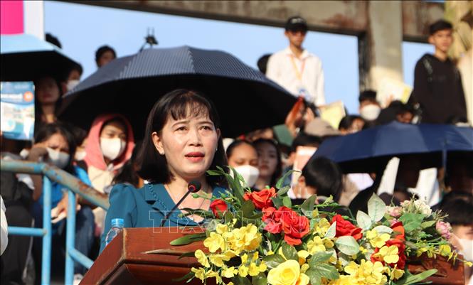 Bà Hồ Thu Ánh, Phó Chủ tịch UBND tỉnh Hậu Giang, phát biểu. Ảnh: Hồng Thái - TTXVN