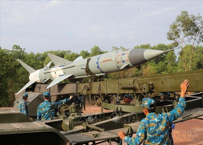 Tên lửa C-75M3 tham gia diễn tập bắn đạn thật năm 2022 của Quân chủng Phòng không - Không quân. Ảnh: Trọng Đức - TTXVN