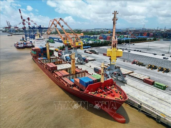 Vietnam’s gross domestic product (GDP) growth rate is estimated at 5.05% in 2023. VNA Photo: Tuấn Anh