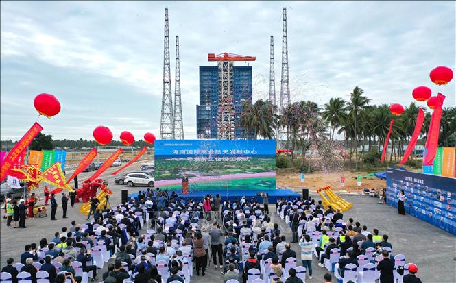 Trung Quốc hoàn thành công tác xây dựng bệ phóng số 1 tại trung tâm phóng tàu vũ trụ thương mại đầu tiên ở thành phố Văn Xương, tỉnh Hải Nam ngày 29/12/2023. Ảnh: THX/TTXVN