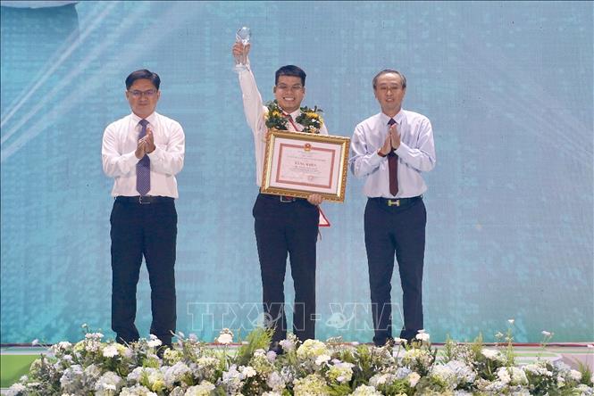 Nguyễn Trần Anh Vũ, Phó Trưởng phòng Tổ chức - Cán bộ, Sở Xây dựng TP. Hồ Chí Minh; Ủy viên Ban Chấp hành Đoàn Khối, Bí thư Đoàn Sở Xây dựng TP. Hồ Chí Minh. Ảnh: Hồng Giang - TTXVN.