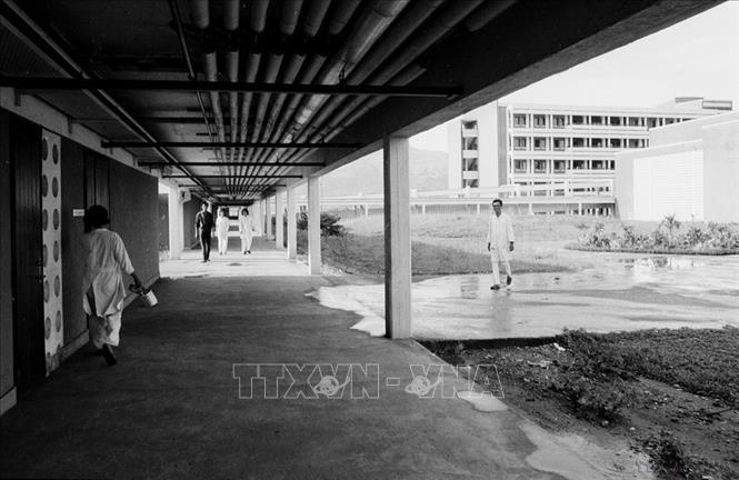 Bệnh viện Việt Nam - Thụy Điển Uông Bí là công trình do nhân dân và Chính phủ Thụy Điển giúp đỡ xây dựng, được đưa vào sử dụng từ năm 1981.Ảnh: Thu Hoài - TTXVN
