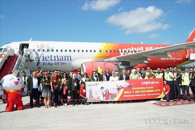 Lễ khai trương đường bay Tp Hồ Chí Minh – Bali, kết nối thành phố lớn nhất Việt Nam và điểm đến du lịch nổi tiếng của Indonesi (29/5/2019). Ảnh: TTXVN phát