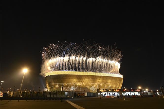 Màn pháo hoa rực rỡ trong lễ khai mạc Asian Cup 2023. Ảnh: THX/TTXVN