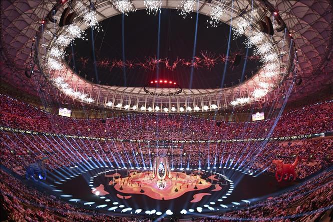 Sân Lusail lung linh ánh sáng trong lễ khai mạc Asian Cup 2023. Ảnh: THX/TTXVN
