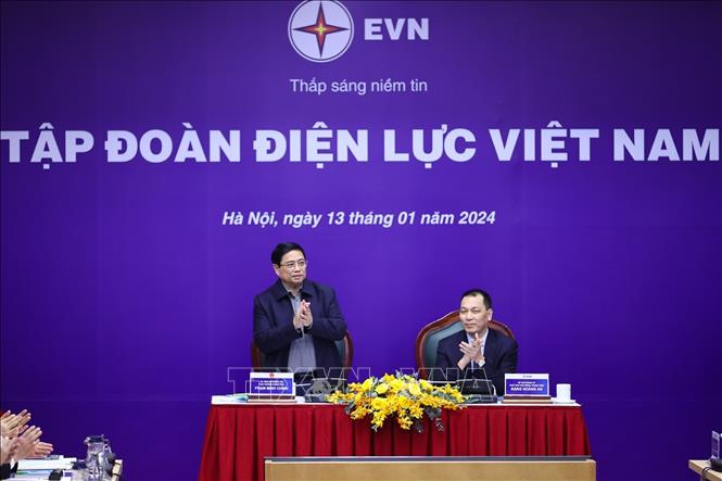 Thủ tướng Phạm Minh Chính làm việc với Tập đoàn Điện lực Việt Nam (EVN). Ảnh: Dương Giang-TTXVN
