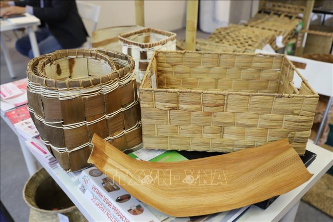 Vietnamese handicraft products on display at the Ambiente Frankfurt 2024. VNA Photo: Thu Hằng 