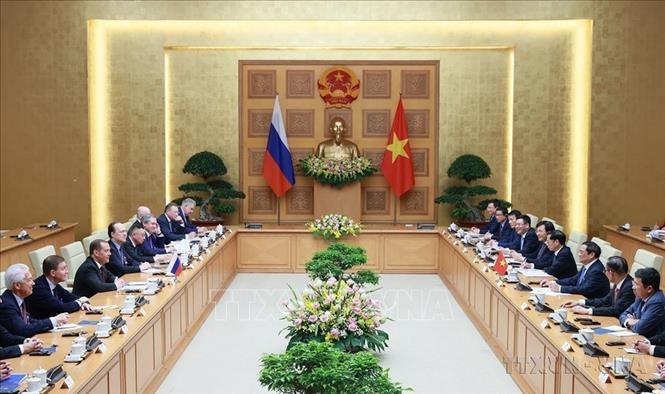 Thủ tướng Phạm Minh Chính tiếp Chủ tịch Đảng Nước Nga Thống nhất, Phó Chủ tịch Hội đồng An ninh Liên bang Nga Dmitry Medvedev thăm chính thức Việt Nam (2023). Ảnh: Dương Giang-TTXVN