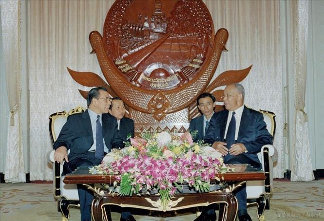 Đồng chí Khamtay Siphandone nhà lãnh đạo góp phần vun đắp cho mối